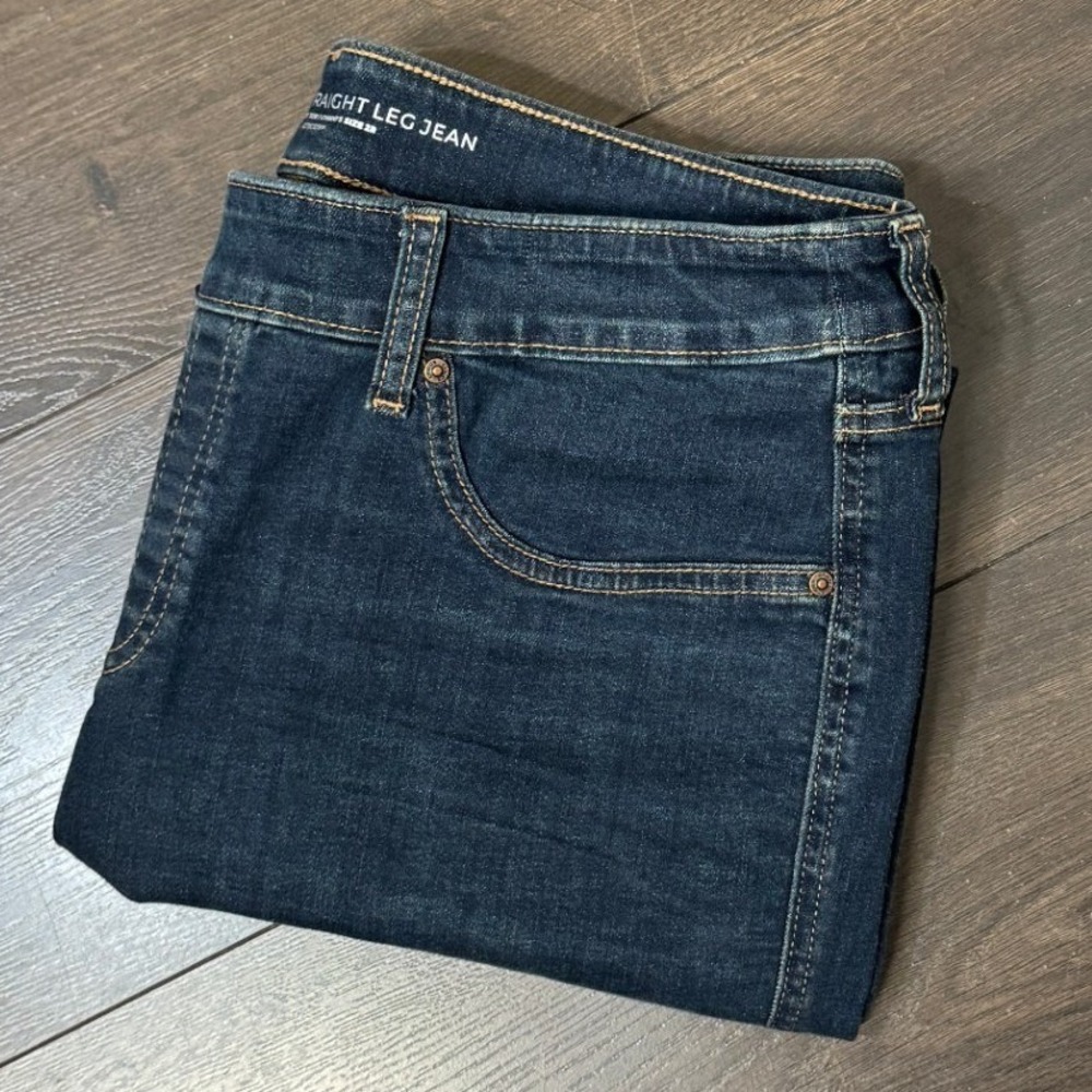 Chico's Jeans Pull On Straight Leg 12 Dark Wash Raw Hem 2 Stretch Denim Cropped